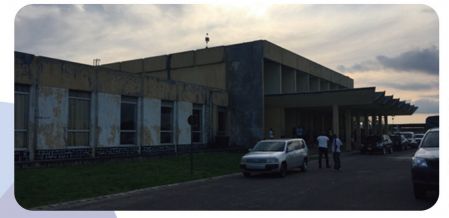 基桑加尼機(jī)場(chǎng)因屋面增加水箱、墻面增加幕墻等建筑物功能提升改造而增加荷載，對(duì)原有建筑質(zhì)量進(jìn)行檢測(cè)鑒定